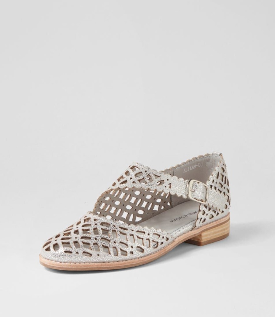 Shoes DJANGO & JULIETTE | Alikam Silver Crackle Leather Flat Shoes