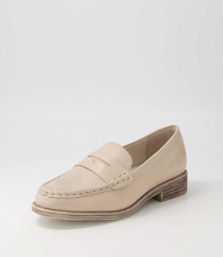 Shoes DJANGO & JULIETTE | Messina Almond Leather Loafers