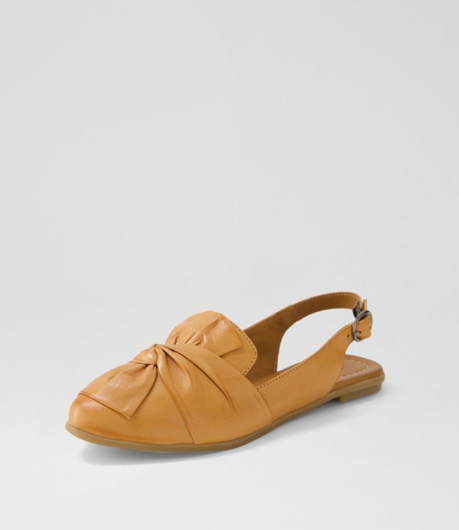 Shoes DIANA FERRARI | Liby Tan Leather Flat Shoes