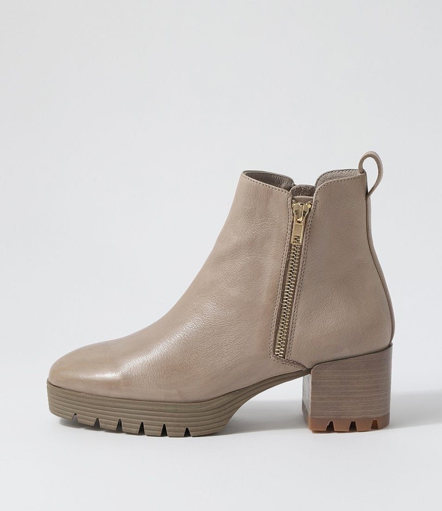 Shoes DJANGO & JULIETTE | Dinis Ash Leather Ankle Boots