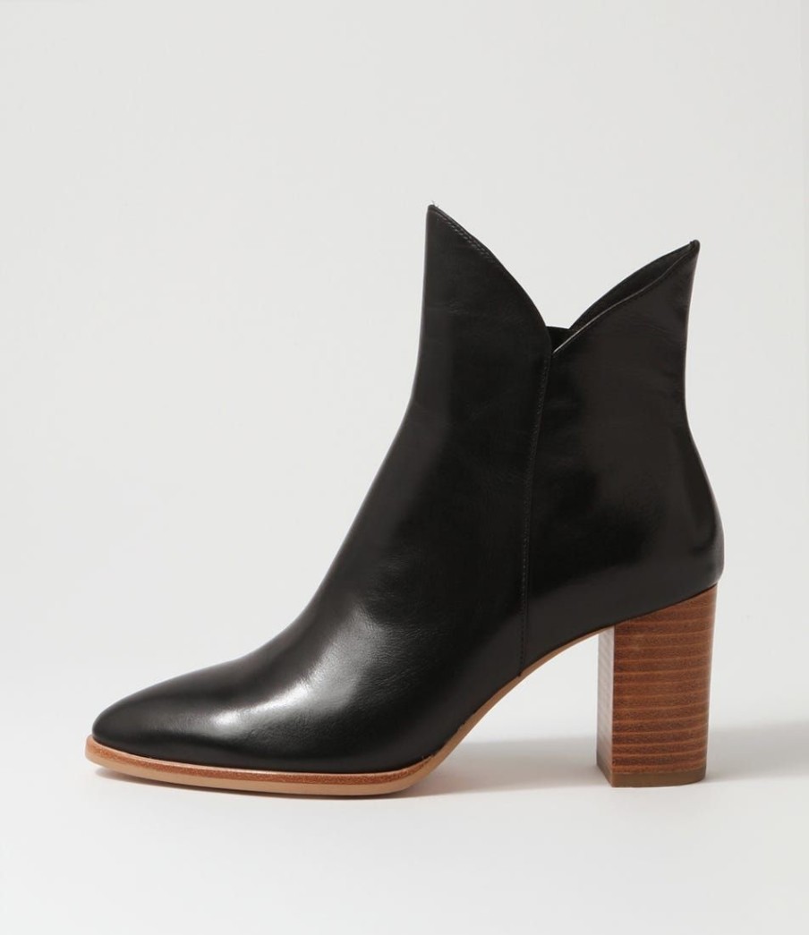 Shoes DJANGO & JULIETTE | Astronomy Black Natural Heel Leather Ankle Boots