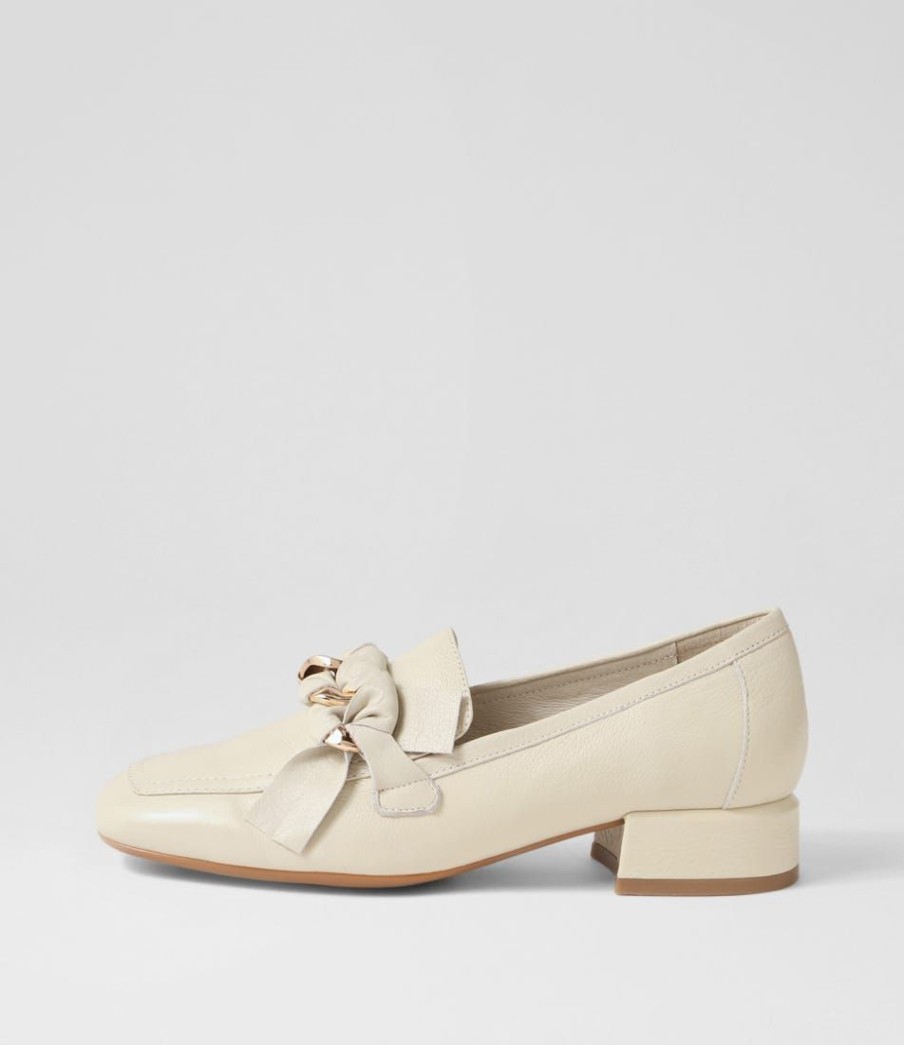 Shoes DJANGO & JULIETTE | Viserys Almond Leather Heels