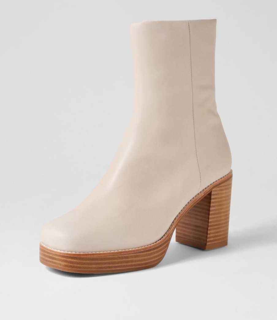 Shoes TOP END | Daneka Almond Leather Ankle Boots