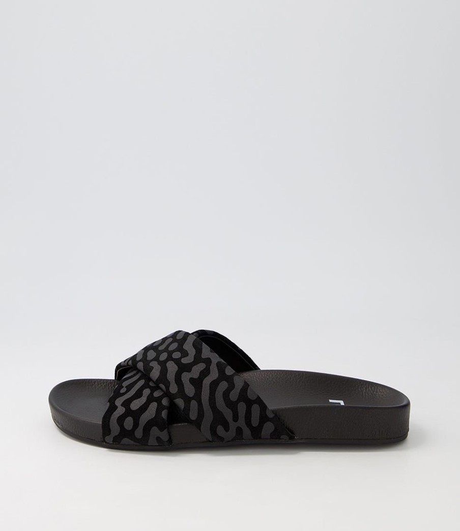 Shoes ROLLIE | Tide Cross Slide Black Terrain Suede Slides