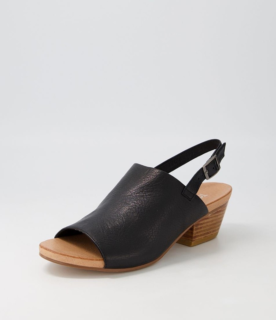 Shoes TOP END | Cierrah Black Leather Sandals