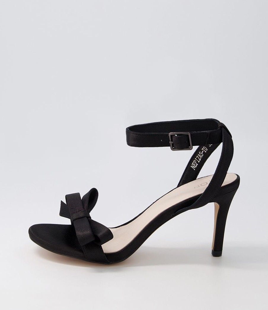 Shoes TOP END | Nepizas Black Satin Sandals