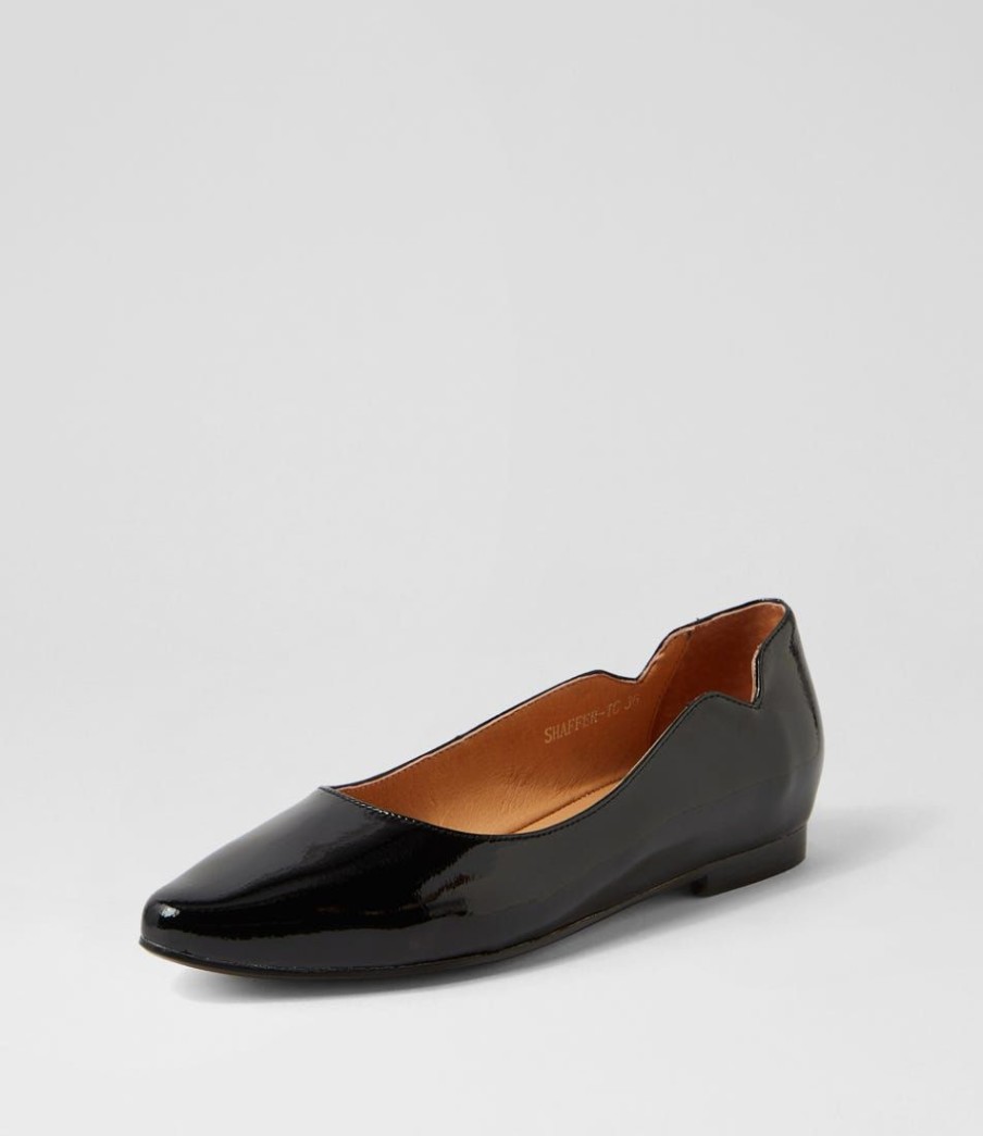 Shoes TOP END | Shaffer Black Patent Leather Flat Shoes