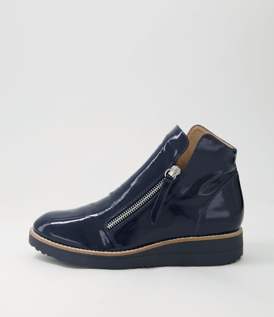 Shoes TOP END | Ohmy Navy Patent Leather Ankle Boots