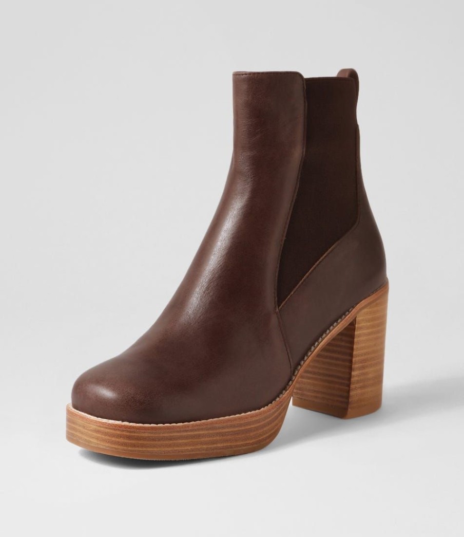 Shoes TOP END | Darriya Choc Leather Elastic Chelsea Boots