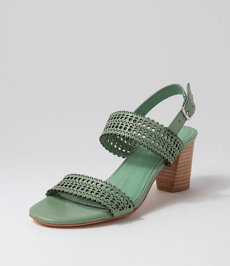 Shoes DJANGO & JULIETTE | Crista Sage Leather Sandals