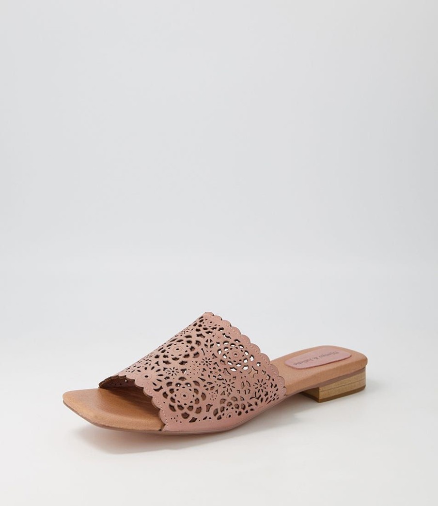 Shoes DJANGO & JULIETTE | Padore Lrg Blush Leather Slides