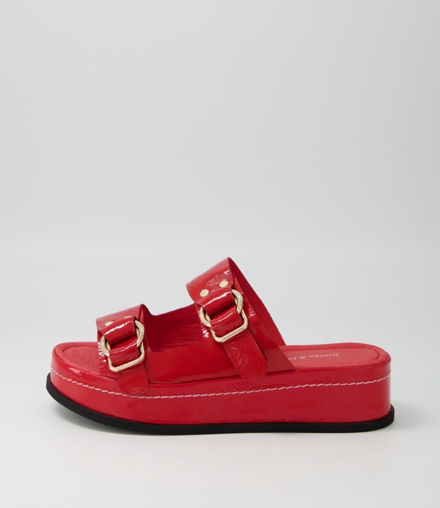 Shoes DJANGO & JULIETTE | Wamy Red Wrinkle Patent Slides