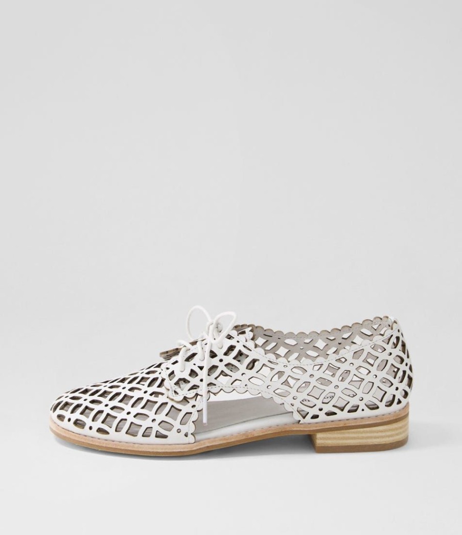 Shoes DJANGO & JULIETTE | Addyst White Leather Lace Up Flats