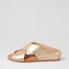 Shoes DJANGO & JULIETTE | Harli Old Gold Scratch Leather Slides