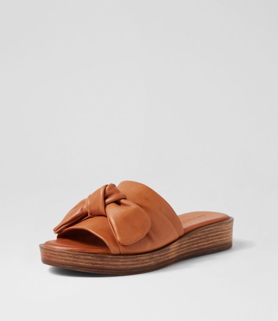 Shoes DIANA FERRARI | Alinah Tan Leather Slides