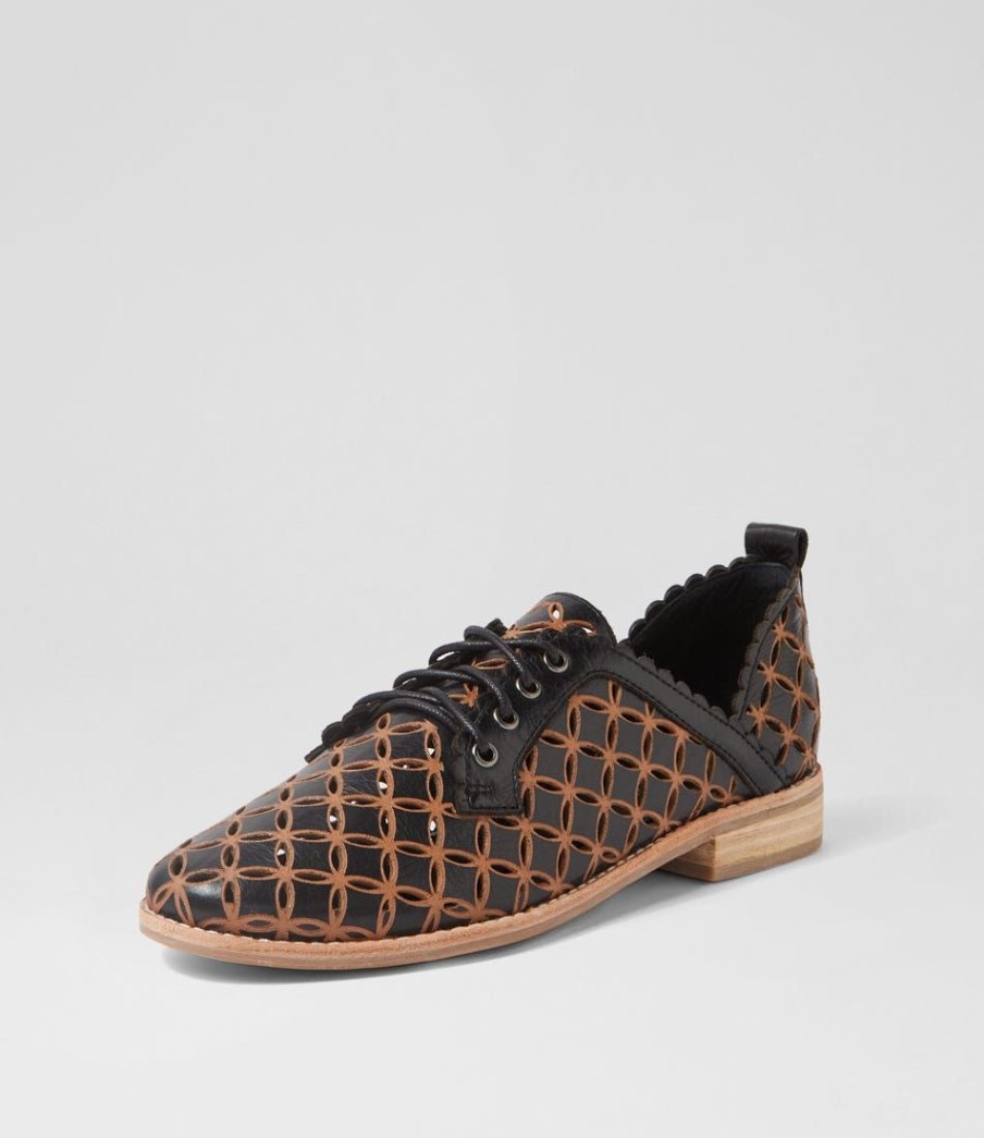 Shoes DJANGO & JULIETTE | Allosier Black Tan Leather Lace Up Flats