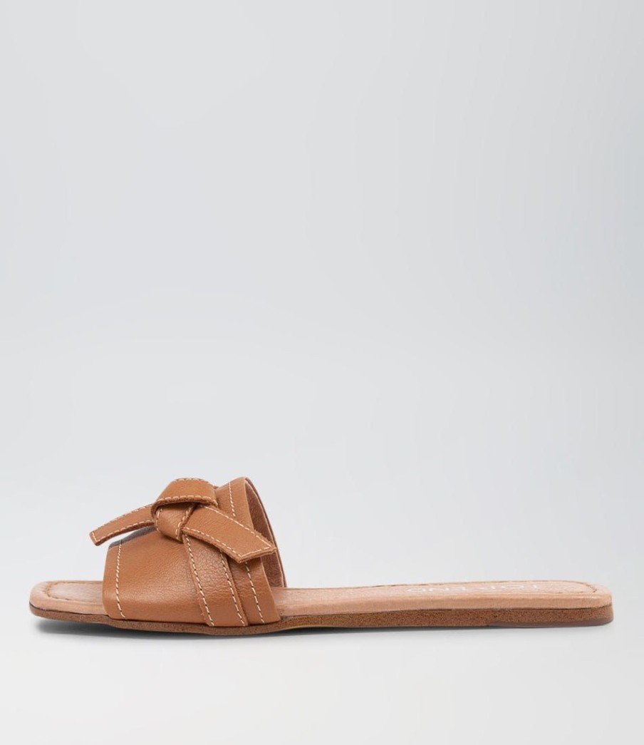 Shoes TOP END | Langela Tan Leather Slides