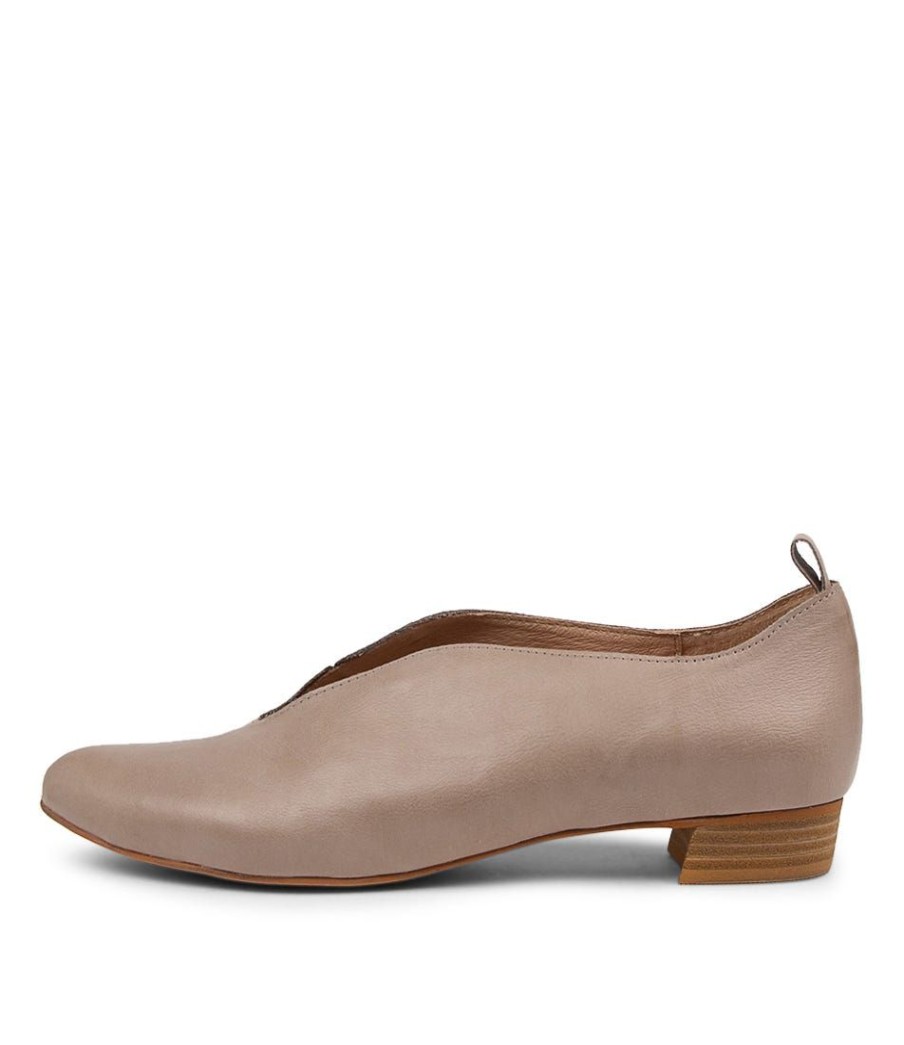 Shoes DJANGO & JULIETTE | Esker Smoke Leather Slip-On Shoes