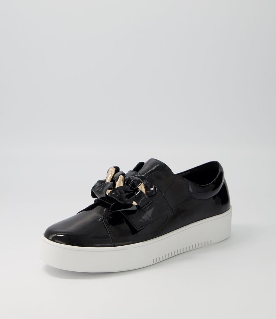 Shoes TOP END | Layyah Black Patent Leather Sneakers Ws