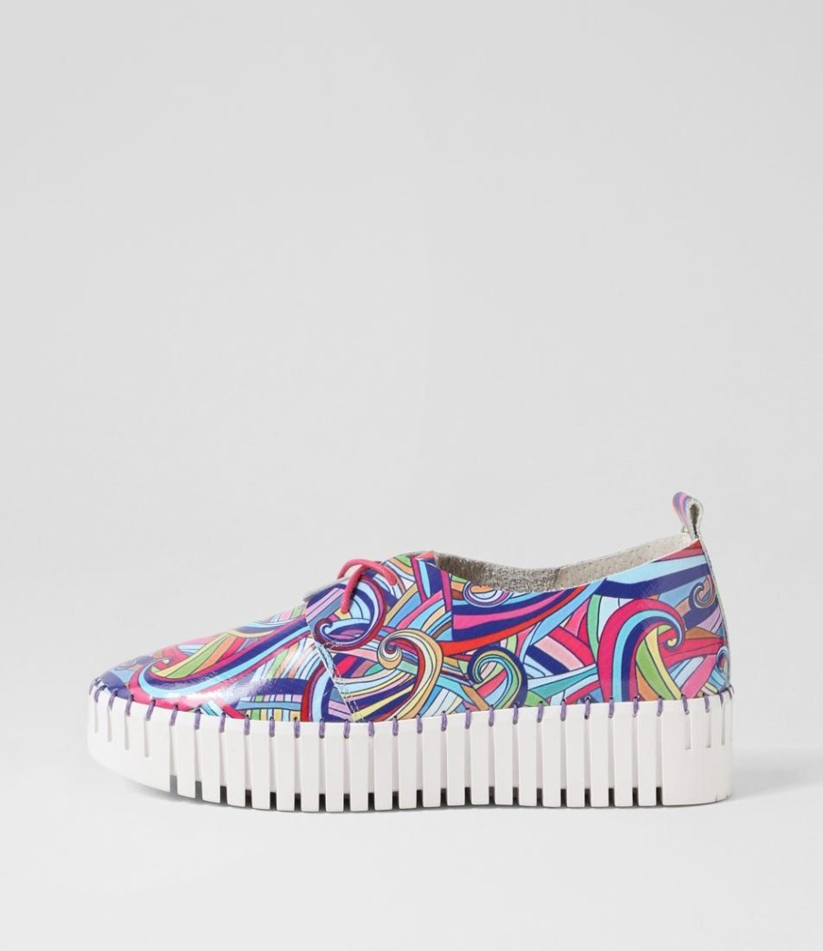 Shoes DJANGO & JULIETTE | Brenda Blue Swirl Patent Leather Sneakers