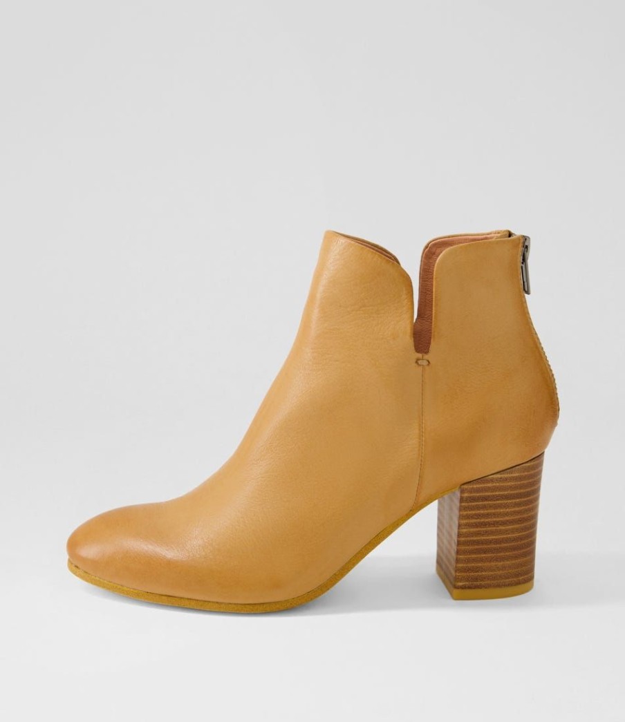 Shoes TOP END | Ufollow Dark Tan Leather Ankle Boots