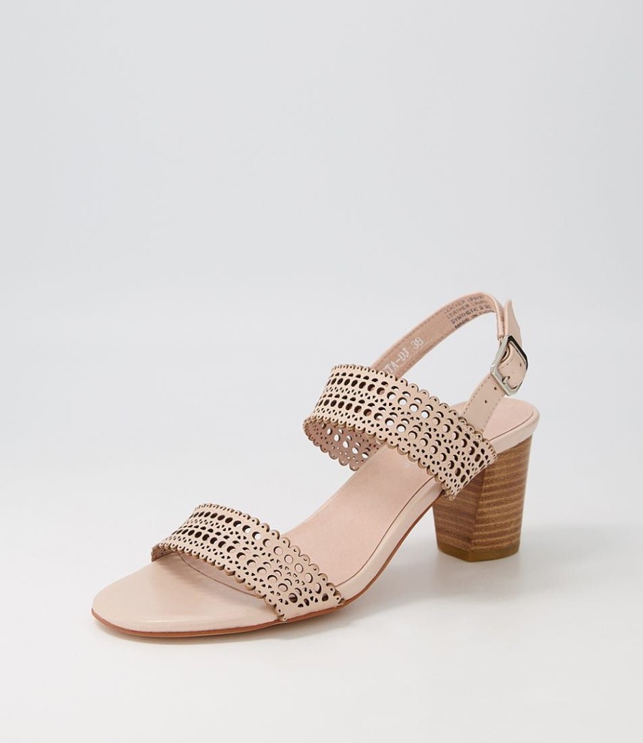 Shoes DJANGO & JULIETTE | Crista Nude Leather Sandals