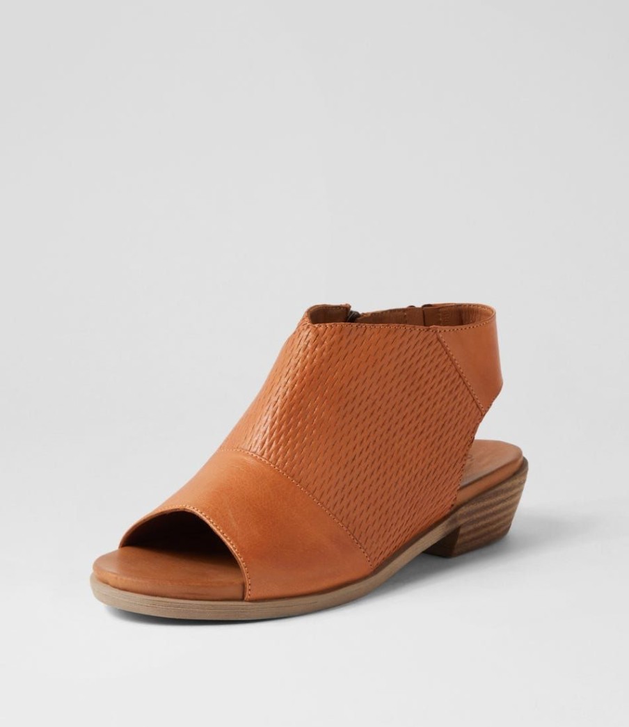 Shoes DIANA FERRARI | Bili Tan Leather Sandals