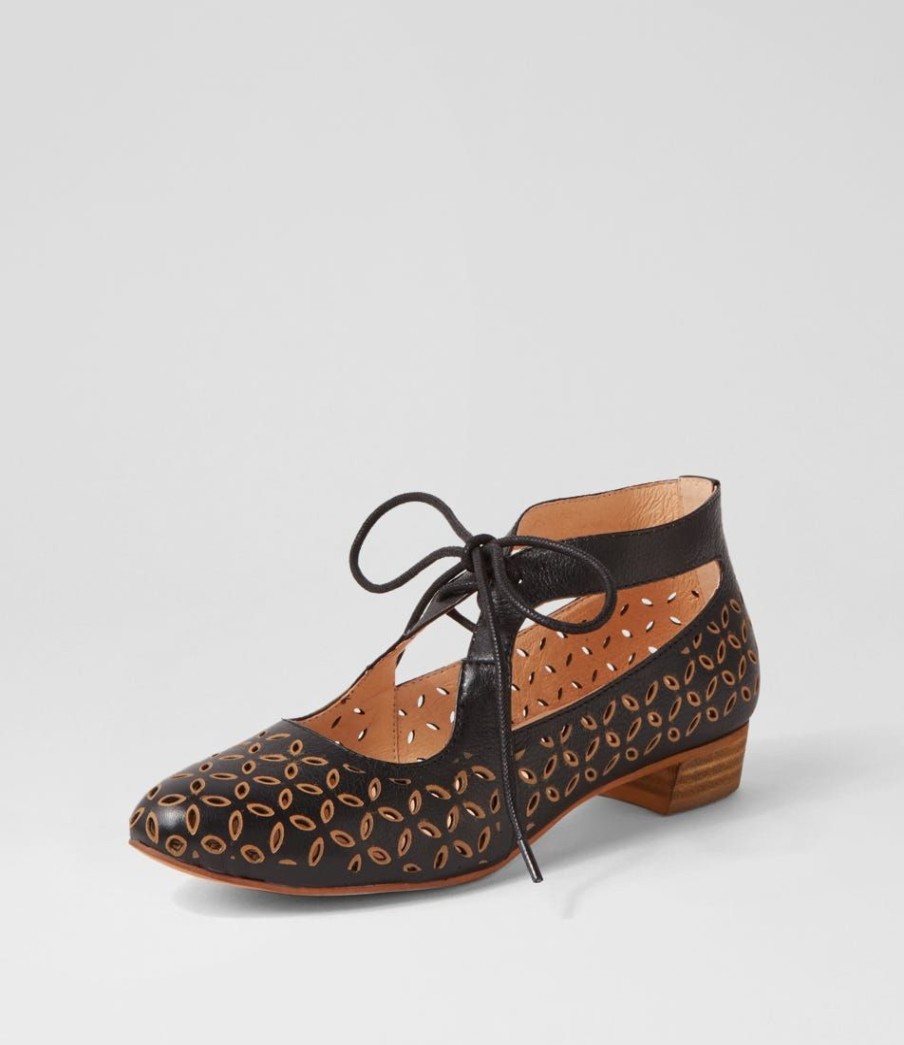 Shoes DJANGO & JULIETTE | Eldon Black Tan Leather Lace Up Flats