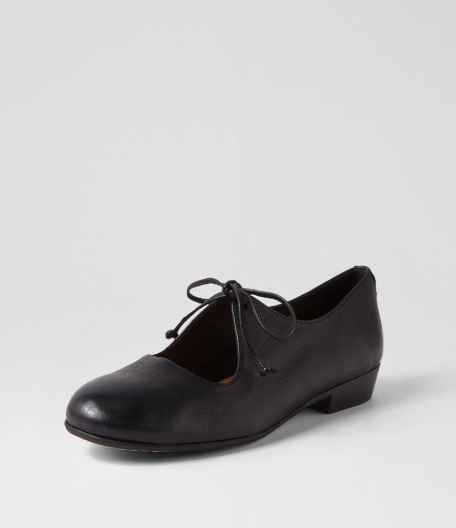 Shoes DJANGO & JULIETTE | Dexta Black Leather Mary Janes