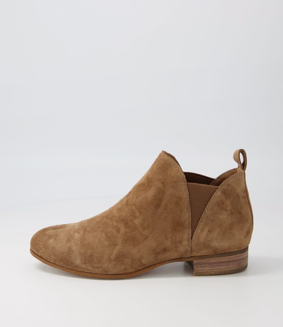 Shoes DJANGO & JULIETTE | Foe Light Choc Suede Chelsea Boots