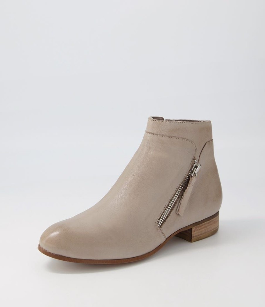 Shoes DJANGO & JULIETTE | Fossa Ash Leather Ankle Boots