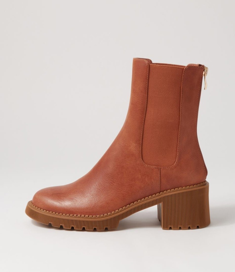 Shoes DJANGO & JULIETTE | Zozo Cognac Leather Chelsea Boots