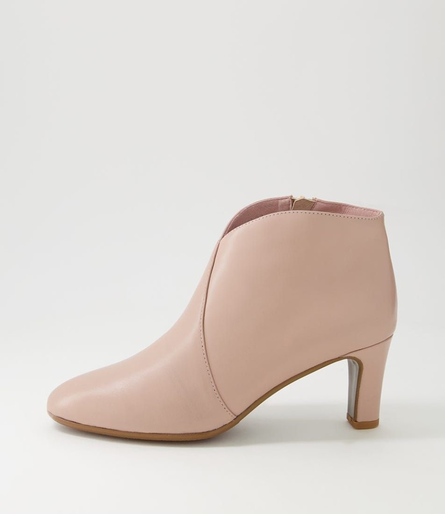 Shoes DJANGO & JULIETTE | Templess Nude Leather Ankle Boots