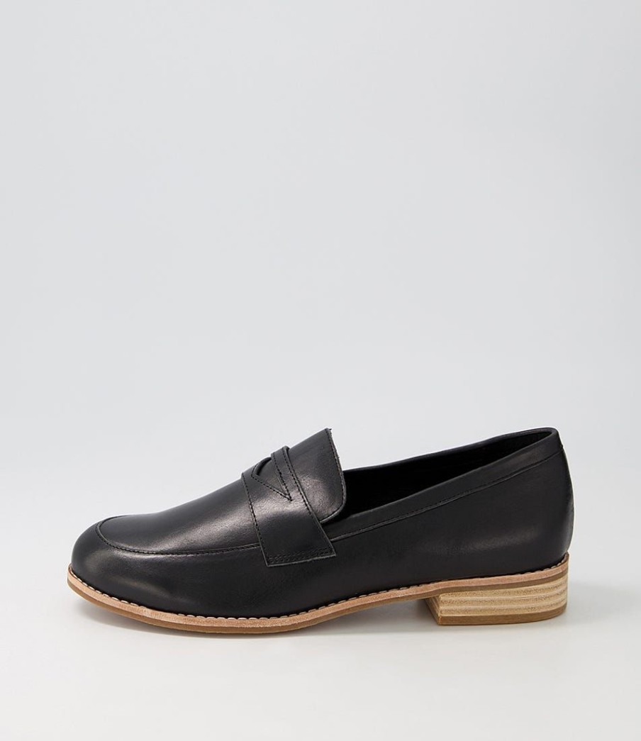 Shoes DJANGO & JULIETTE | Avetta Black Leather Loafers