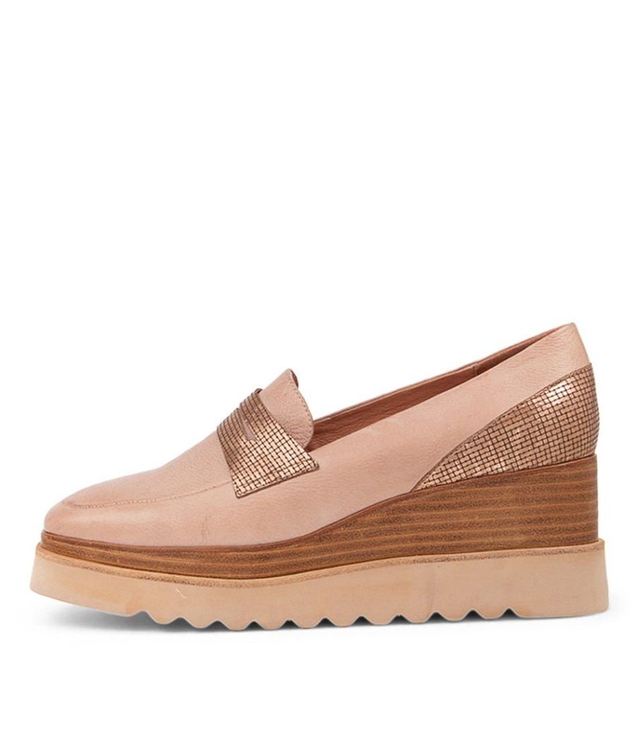 Shoes DJANGO & JULIETTE | Wilbert Warm Rose Rose Gold Cut Leather Wedges