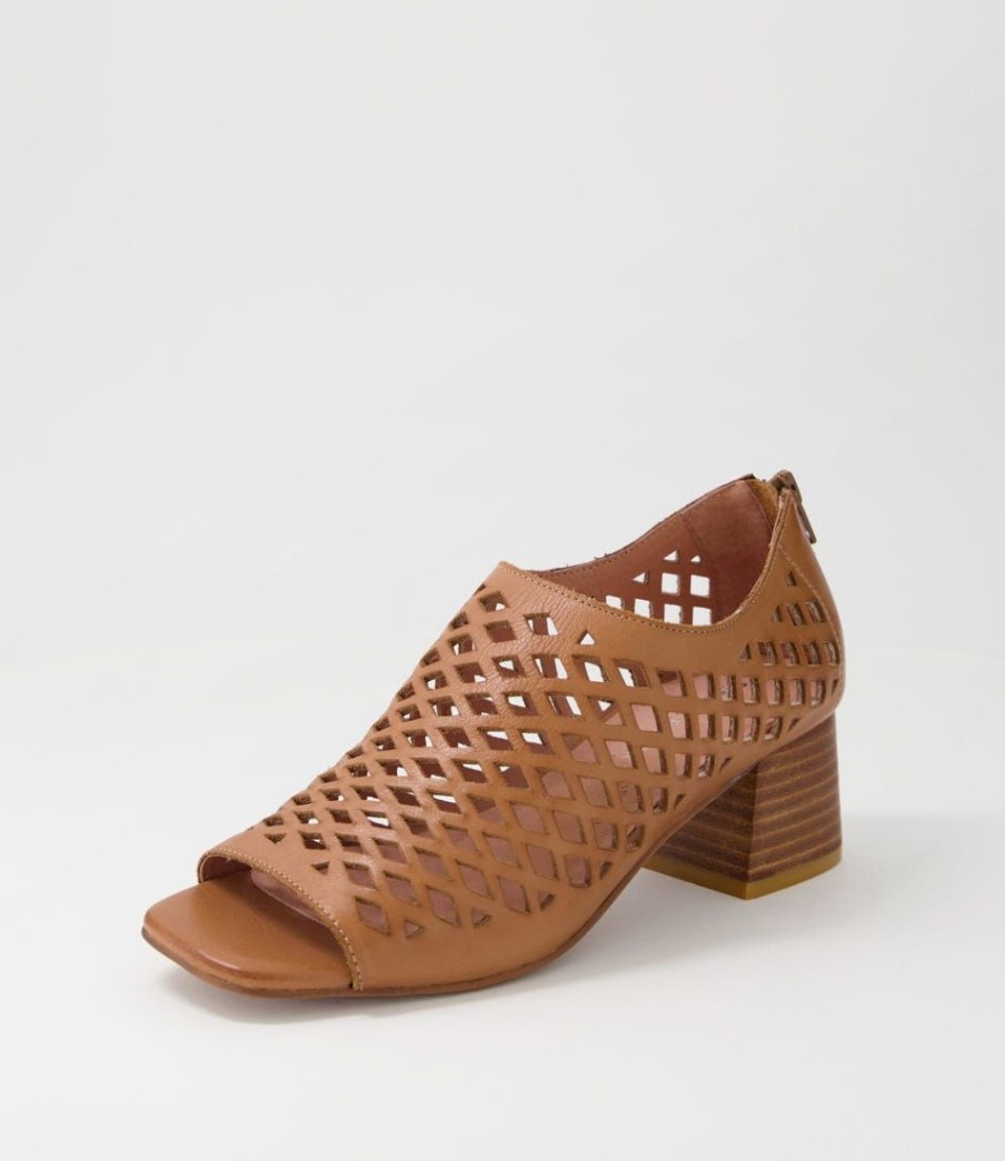 Shoes DJANGO & JULIETTE | Fairbanks Dk Tan Leather Sandals